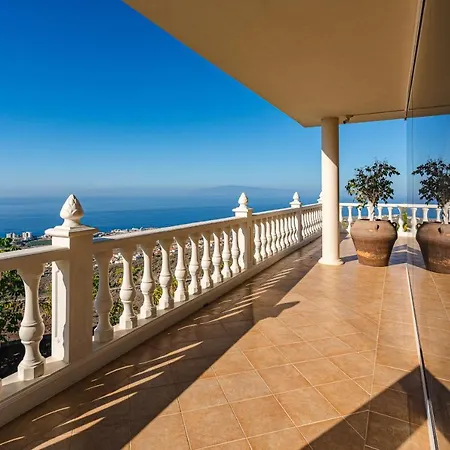 Sol Y Mar Mit Grandiosem Meerblick וילה אדחה